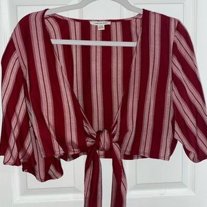 Size M, Cropped Top, from American Eagle